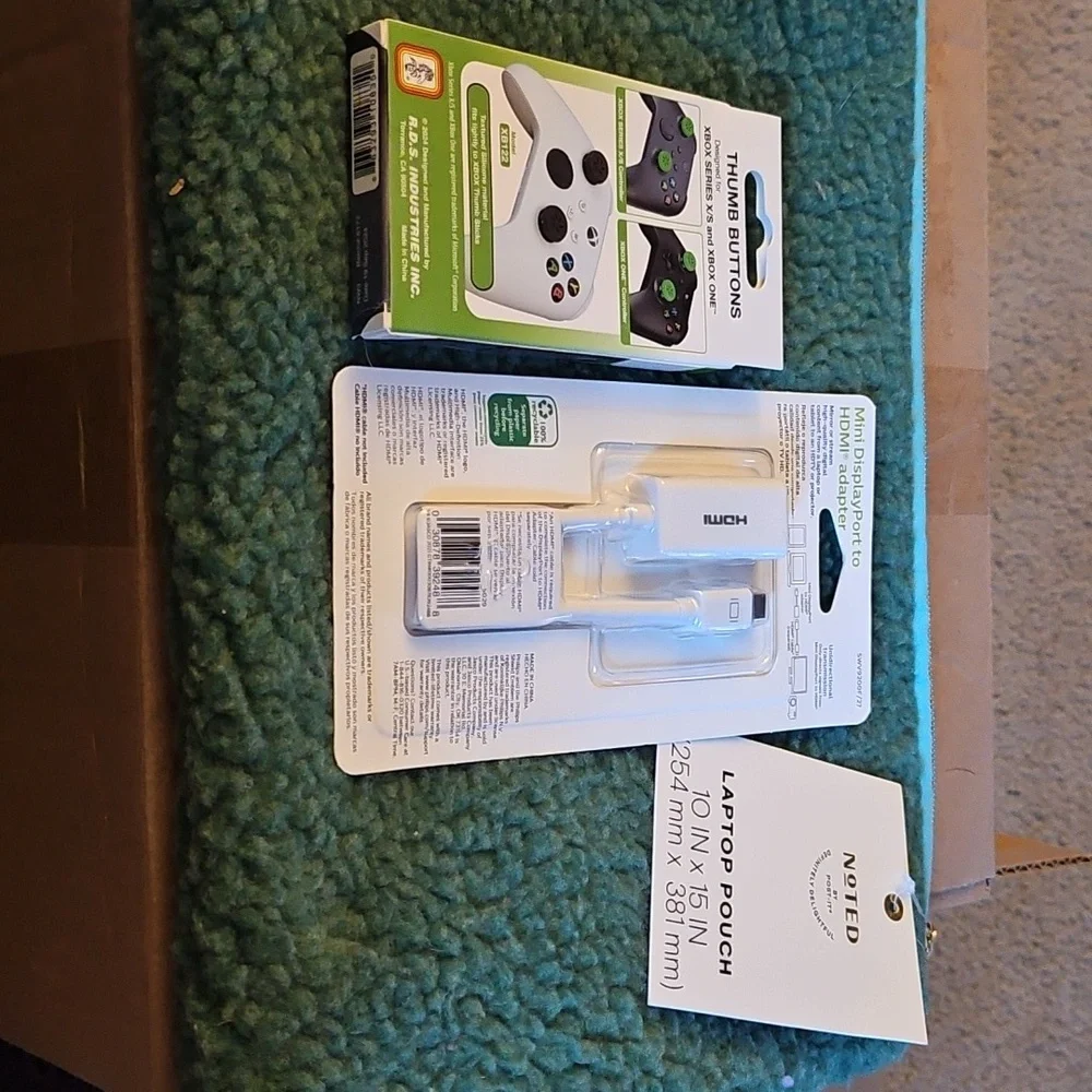 Philips Mini DisplayPort, Xbox Thumb Buttons, Laptop Pouch 10x15 in